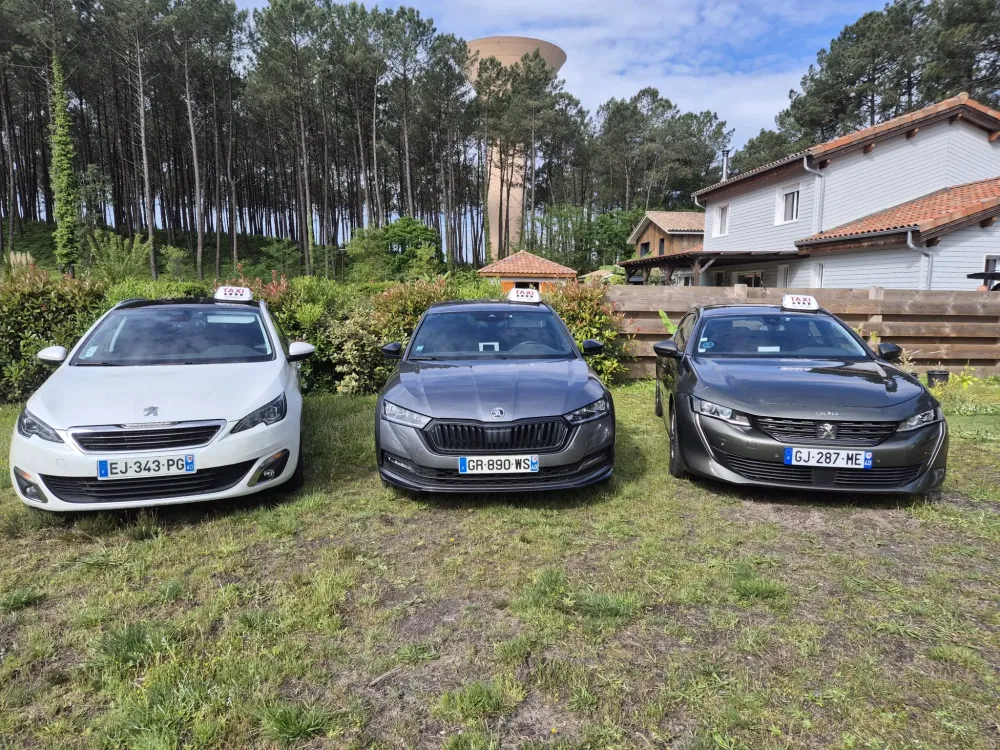 voiture de Cote landes taxi (1)